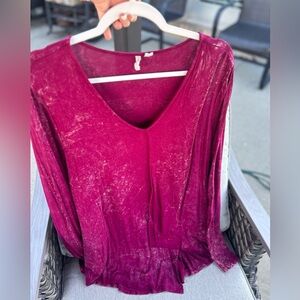 Burgundy long sleeve scoop neck